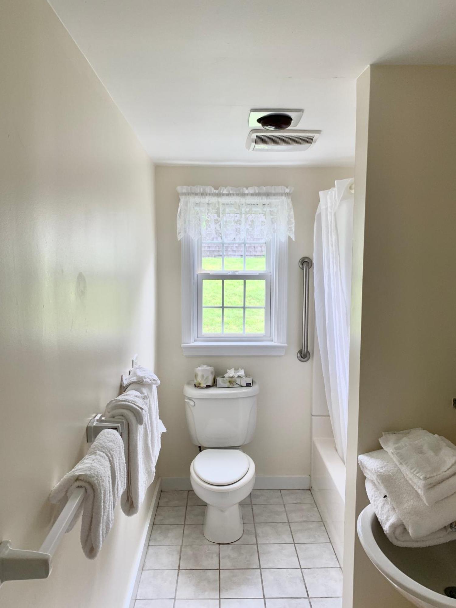 Lighthouse Inn Cape Cod West Dennis الغرفة الصورة